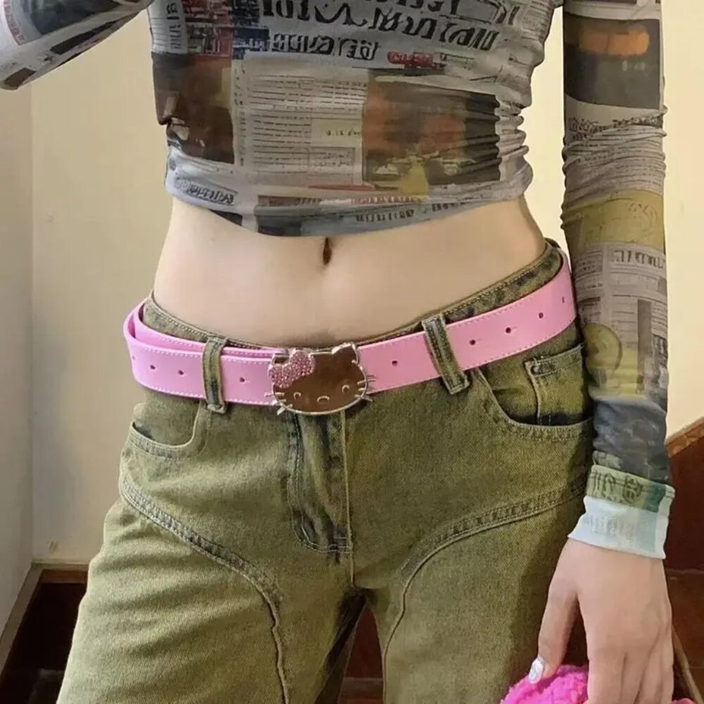 Sanrio Hello Kitty Pink Belt with Pendant - Picture 2 of 4